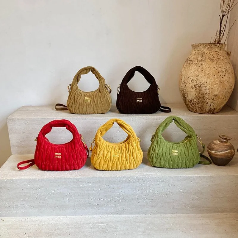 Минималистичная кожаная сумка через плечо для женщин с одним отделением и гладким неклапанным дизайном