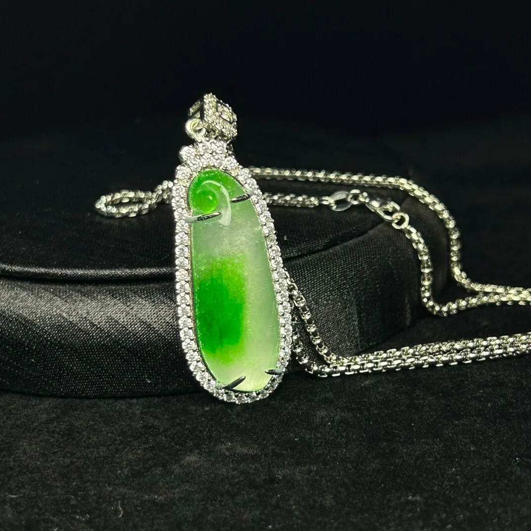 Natural inlay ice Green Jade Jadeite Carved fogwa Pendant&Necklaces