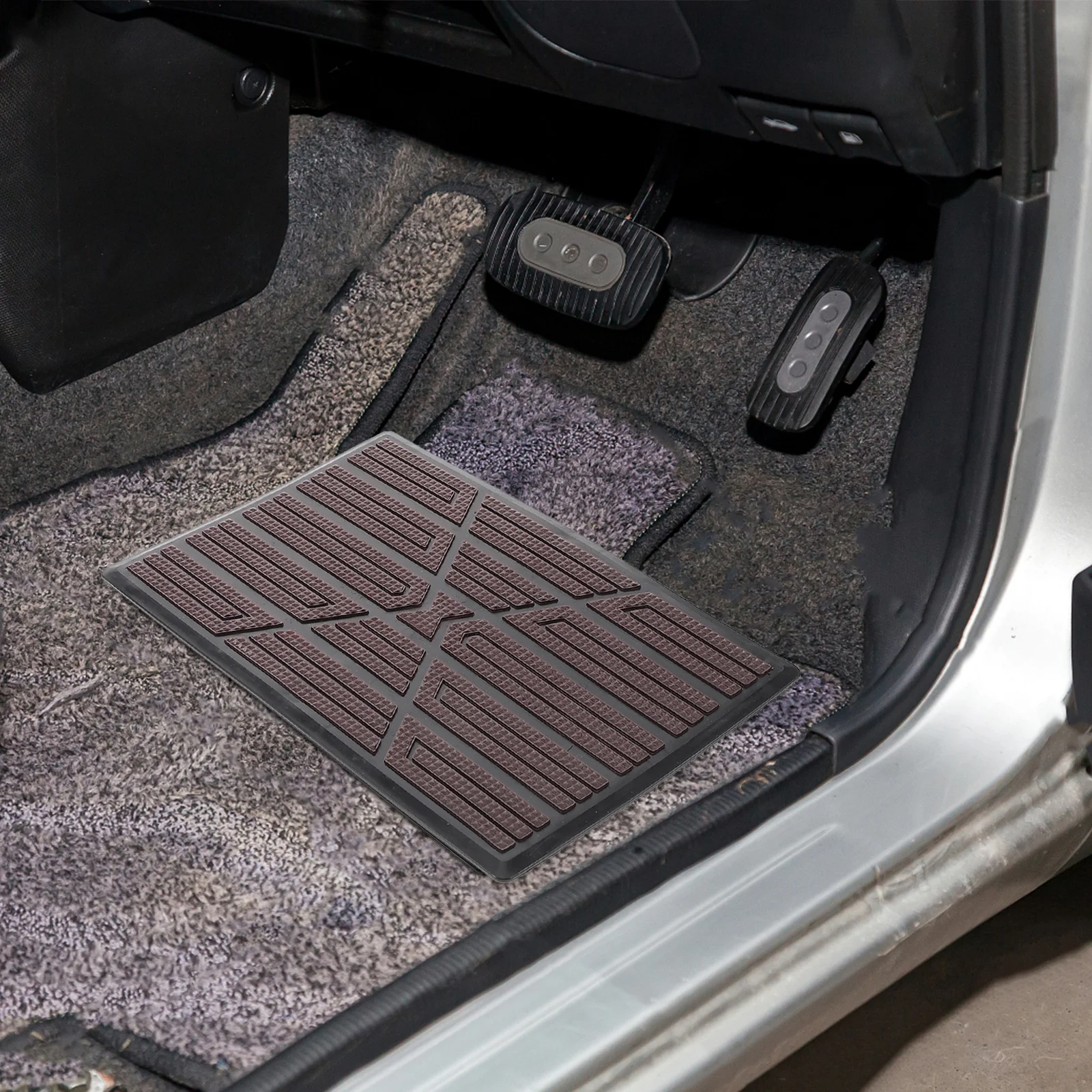 

Universal Car Floor Carpet Auto Floor Mat Patch Heel Scuff Plate Car Footrest Pedal Pad Non Slip Protection for Cars Vehicles