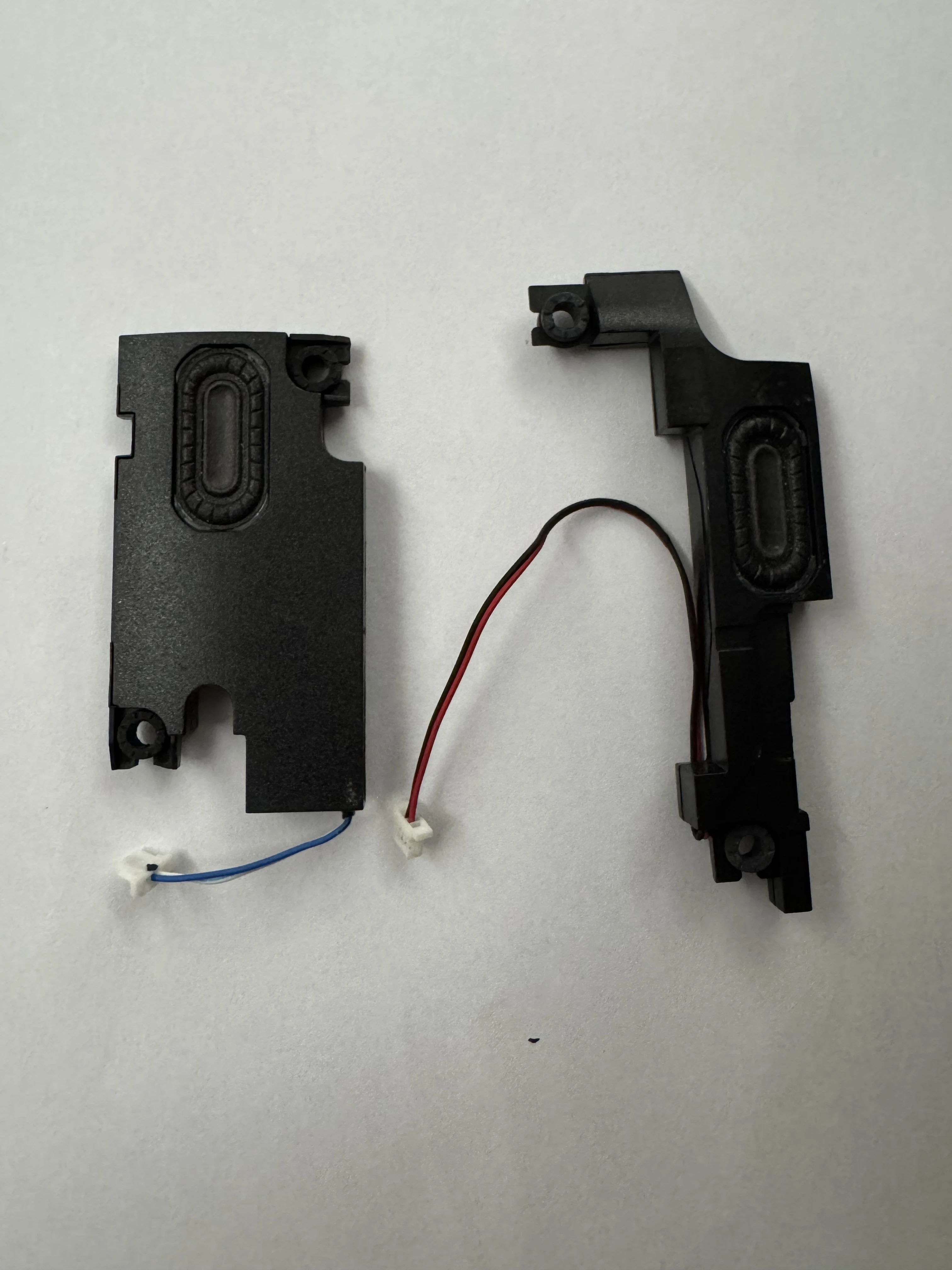 

Встроенный динамик для Lenovo ThinkPad Yoga 460 00UP133