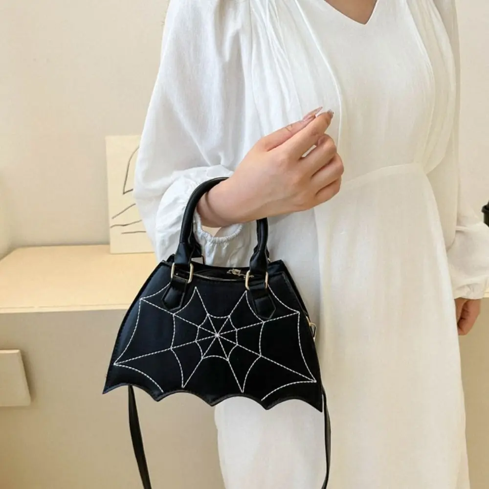 Retro PU Leather Halloween Bag Bat Wing Harajuku Spider Web Shoulder Bag Halloween Props Handbag Halloween Crossbody Bag Ladies