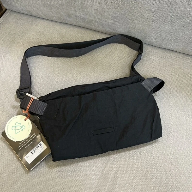 

Lite Sling 7L Travel Chest Bag Compact Magnetic Casual Crossbody Bag Unisex Lightweight Shoulder Pack with Durable Nylon Fabric