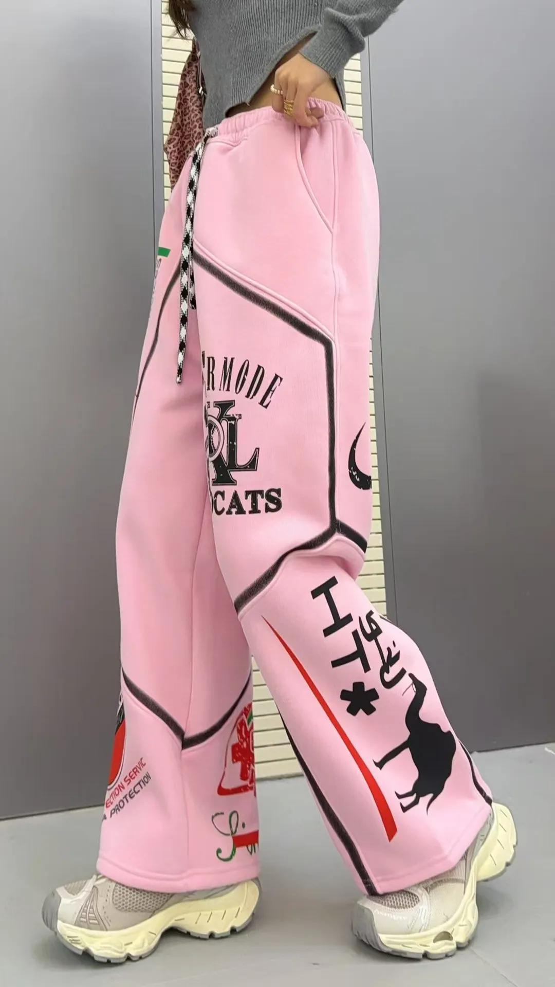 سراويل كبيرة الحجم مطبوعة بحروف عتيقة سراويل نسائية شتوية من الصوف غير رسمية بلوزات على الموضة اليابانية الكورية Vestdios Y2k #5