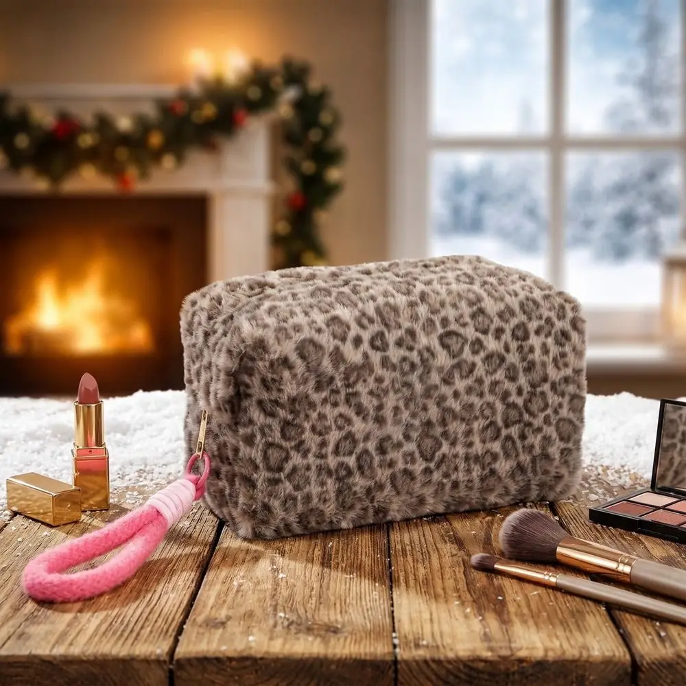 Casual Cosmetic Bag Leopard Print Pattern Large Capacity Fluffy Makeup Bag Lightweight Zipper Fuzzy Storage Bag Women's
