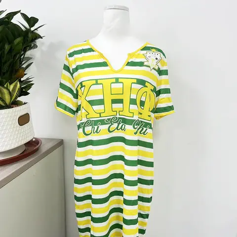 CHI ETA PHI धारीदार प्रतिष्ठित लोगो पीले हरे रंग की पोशाक 8 best sales हरा गाउन - №1