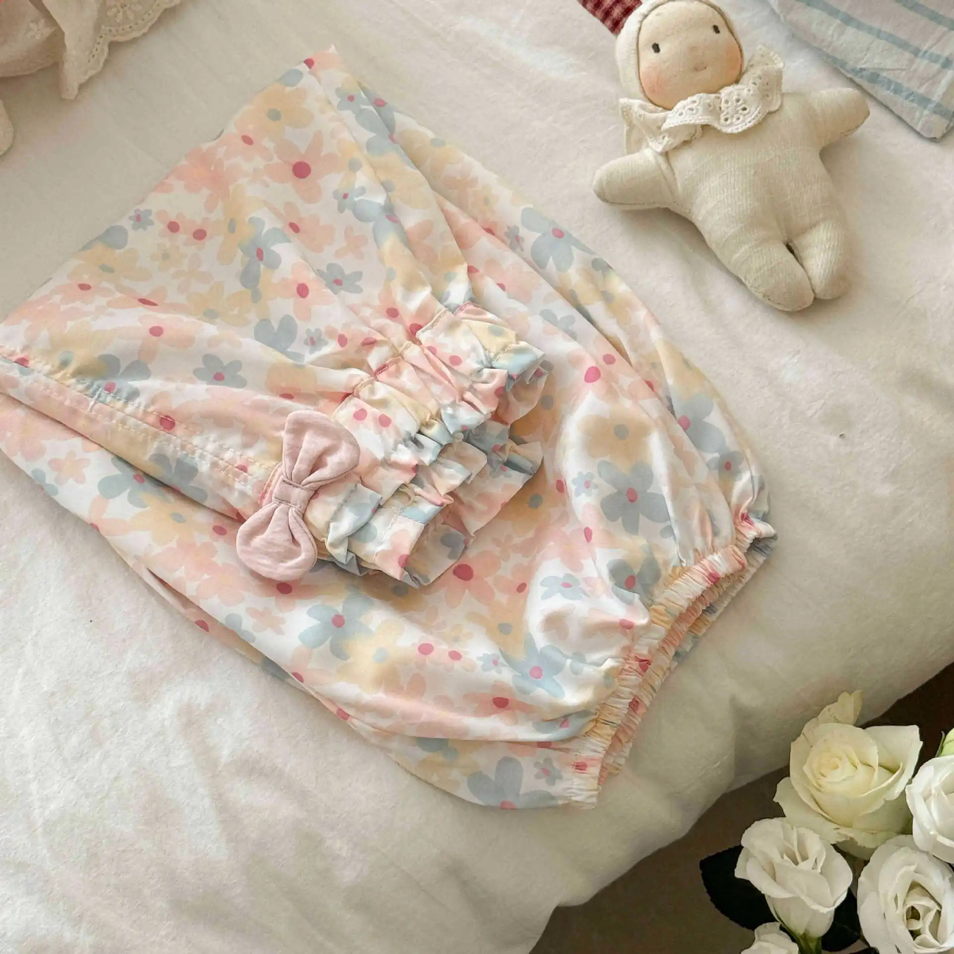 2026 New Summer Girls Casual Floral Lantern Pants Soft Cotton Breathable Elastic Waist Large Pocket Loose Fashion Trousers