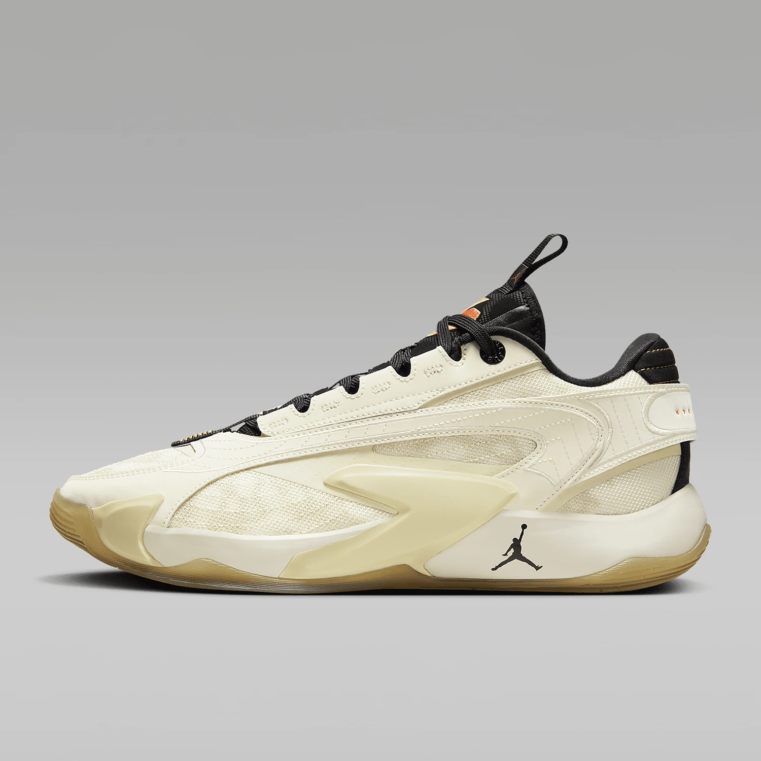 حذاء كرة السلة الأصلي JORDAN LUKA 2 PF للرجال من Nike DX9012-100