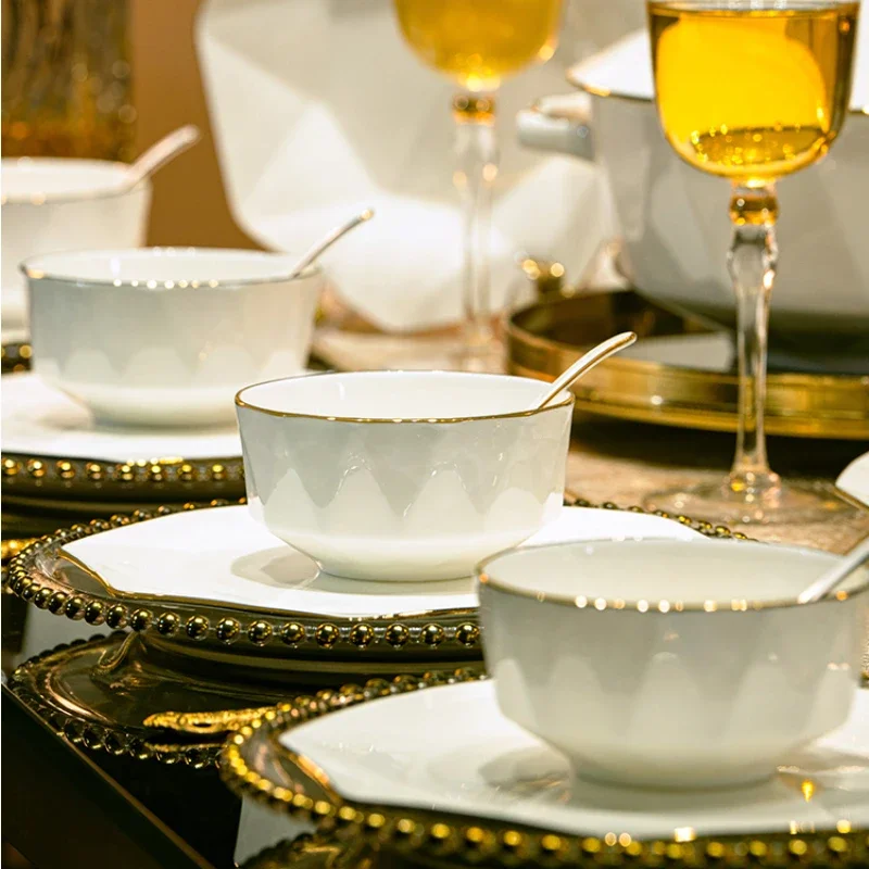 

Jingdezhen Ceramic Tableware Light Luxury Dishes and Bowls of Bone China Housewarming Gift Bowl and Dish Set High Sense