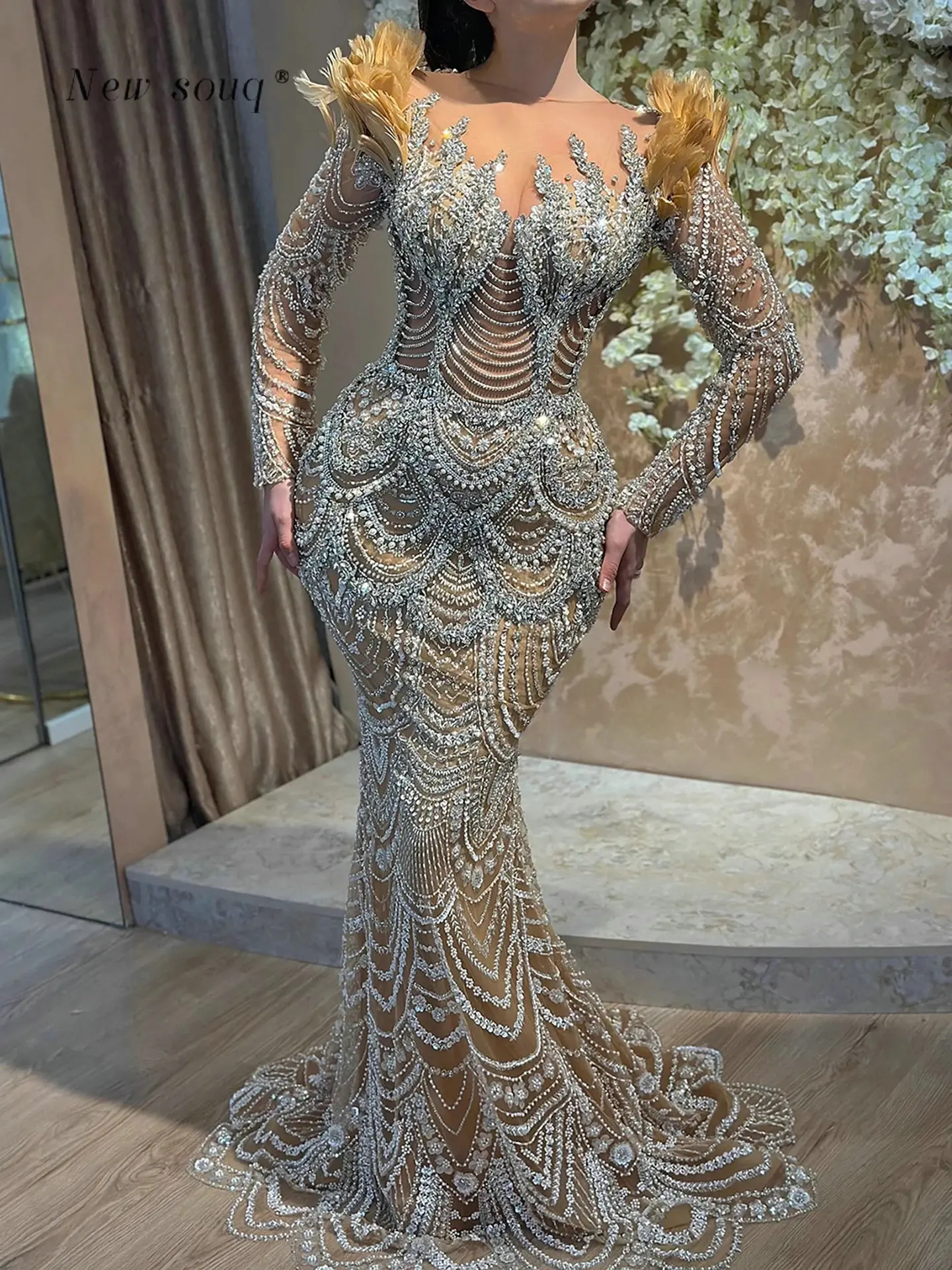 

Dark Nude Beaded Mermaid Prom Dresses with Feathers Long Sleeves for Women Party Glitter Crystals Tassel Evening Gown Customized