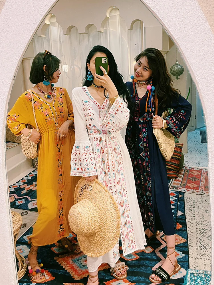 

Feng Этническая Sle Ретро Вышивка V-Ne Bell Sve Длинное платье с завязкой на талии Корейская версия Юбка трапециевидной формы с высокой талией