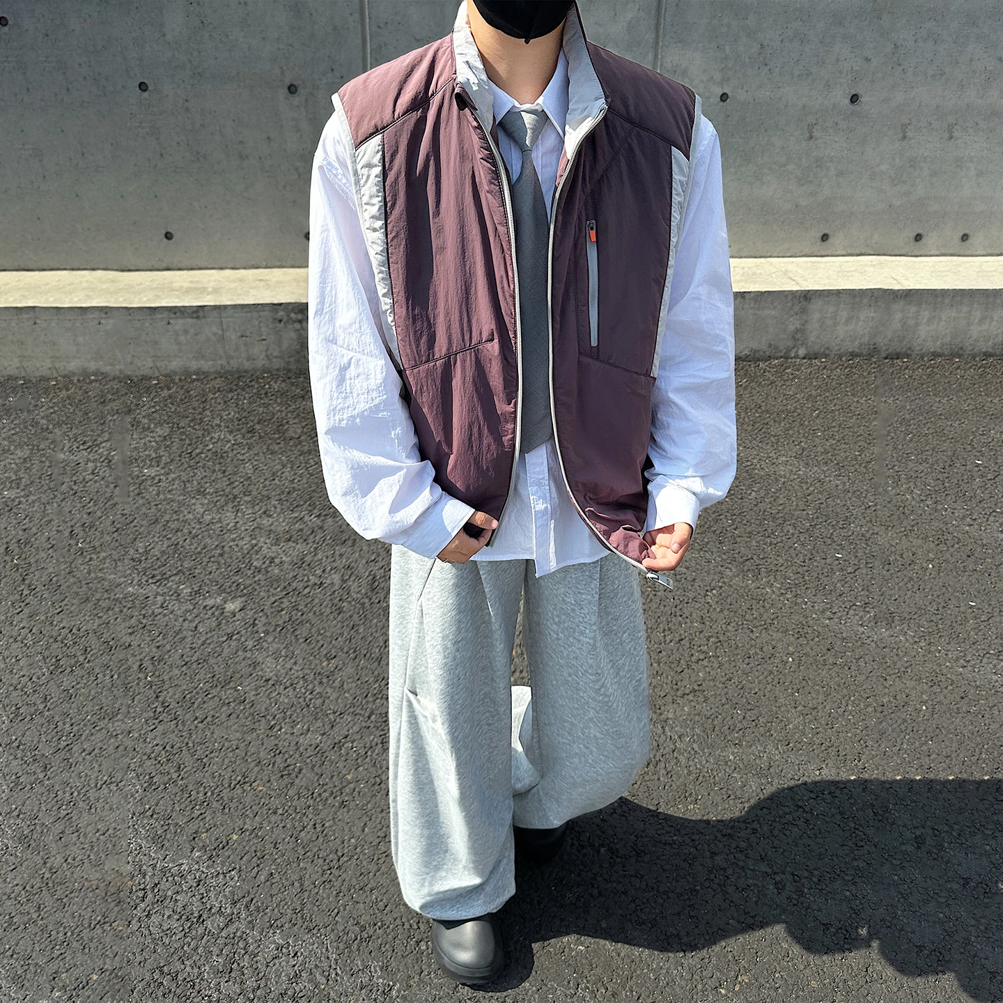 

Легкий утепленный жилет на молнии с воротником-стойкой для активного отдыха, осенне-зимний, молодежный, модный, из полиэстера, нейлона и композитного волокна, мужской