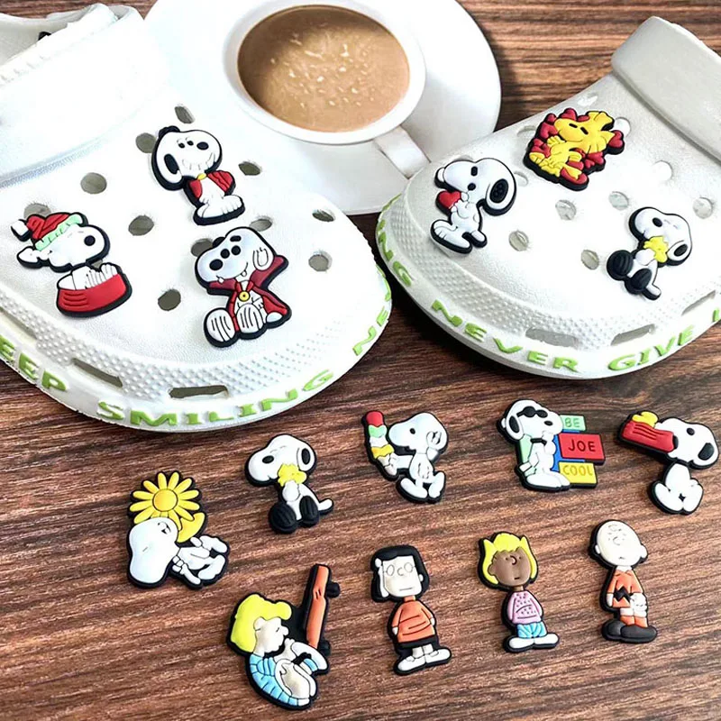 MINISO 15pcs/set Snoopy Collection Shoe Charms for DIY Shoe Decorations Accessories Decorations Sandal Decorate Kids Gifts