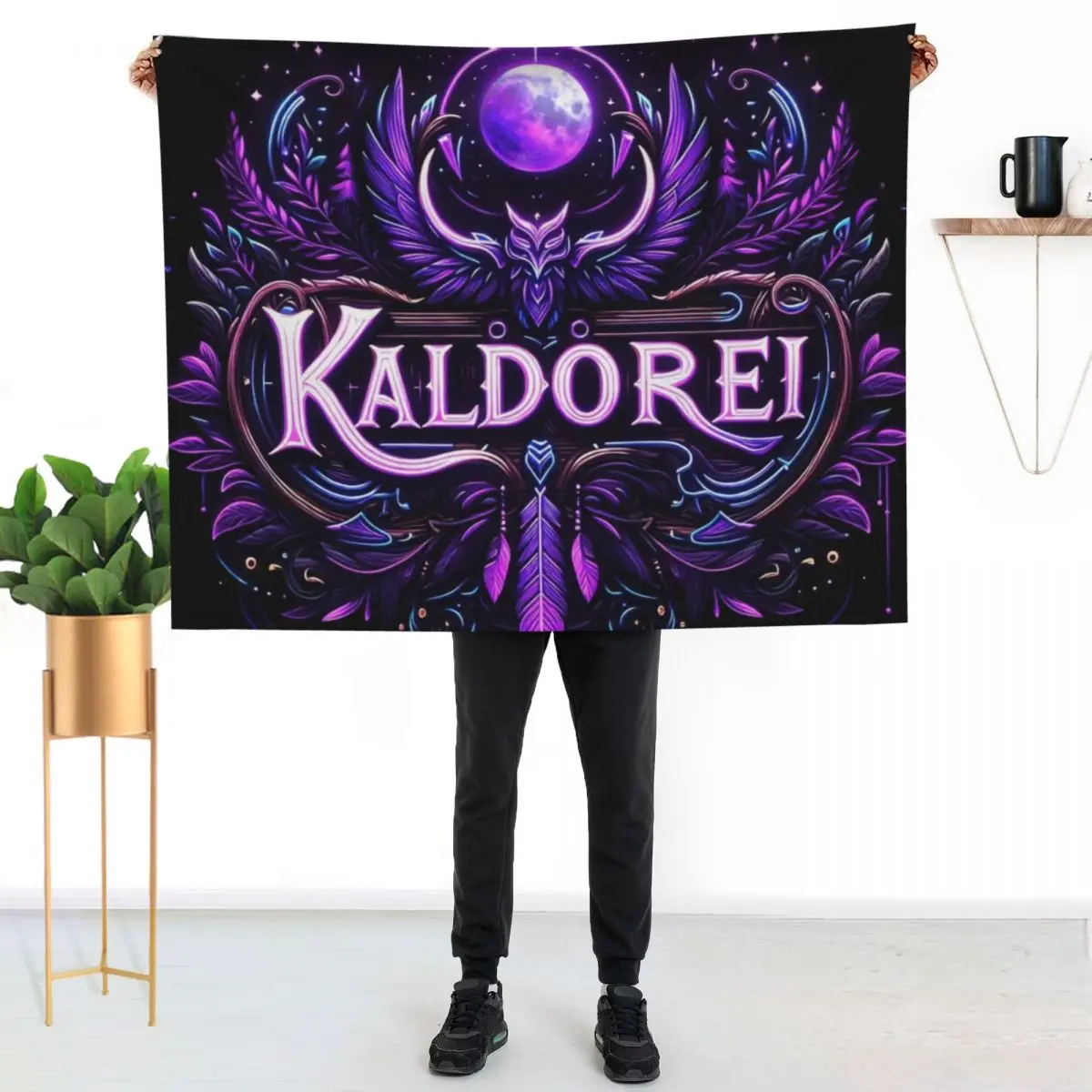 

Night Elf / Kaldorei World of Warcraft Inspired Neon Crest. Throw Blanket Multi Use Warm Blanket for Living Room Bedroom