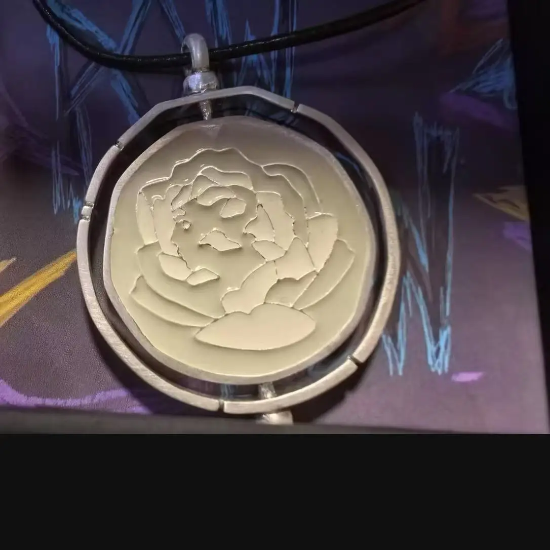 قلادة وردة زرقاء غامضة أصلية 100% عبوة أصلية جديدة تمامًا #2