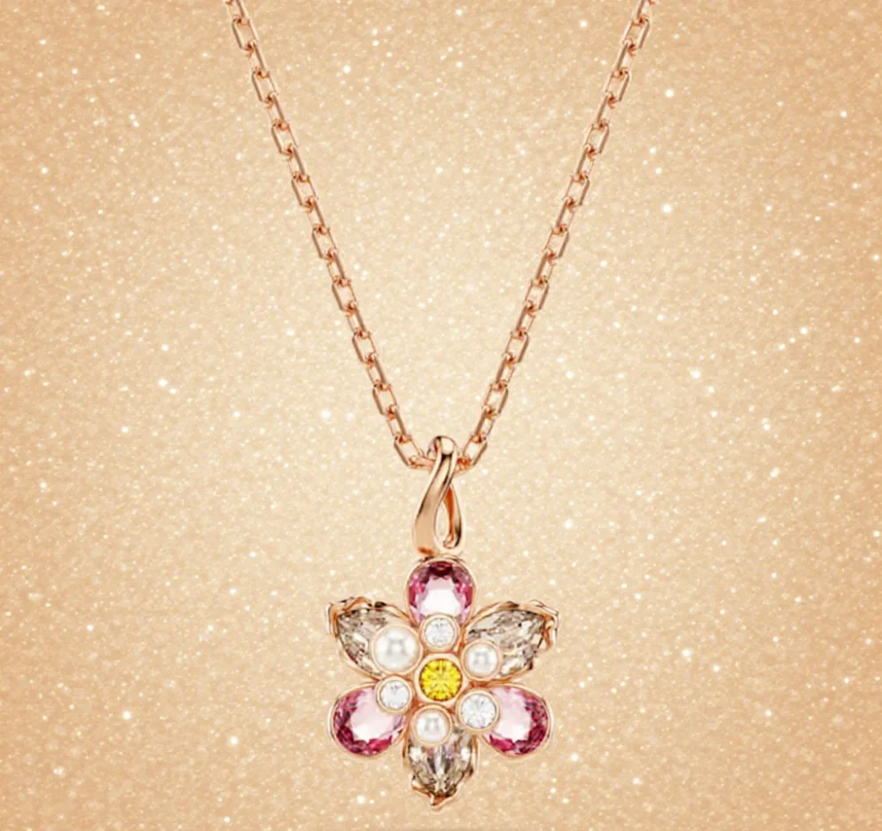 

2025 China Limited Edition 925 Pure Silver Floral Pendant Necklace Sweet Girl Fashion Jewery New Year Accessories