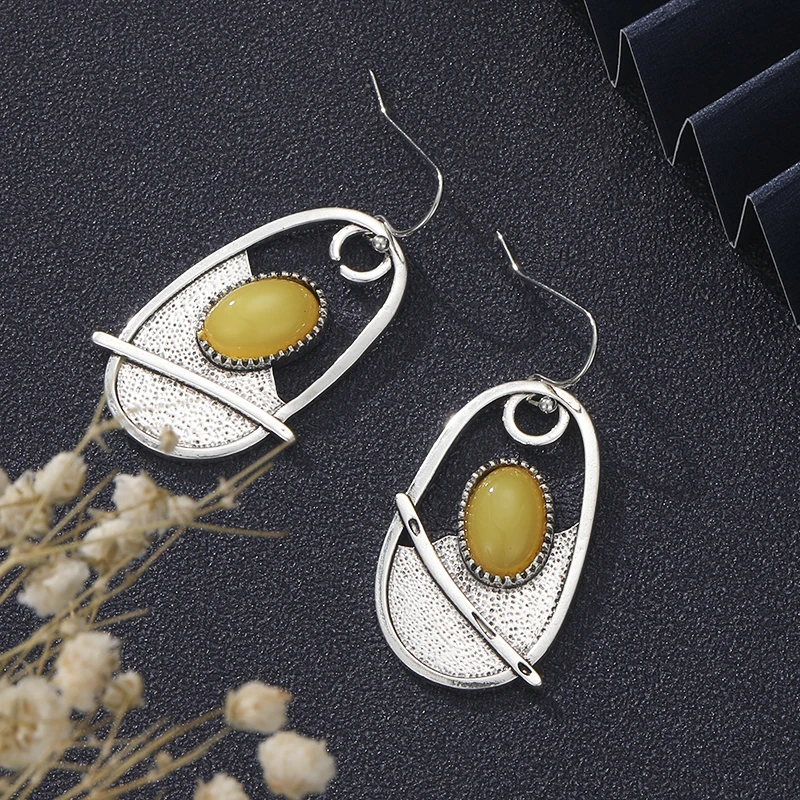 

New Retro Ethnic Style Irregular Shape Appearance Inlaid with Yellow Gemstone Women's Earrings