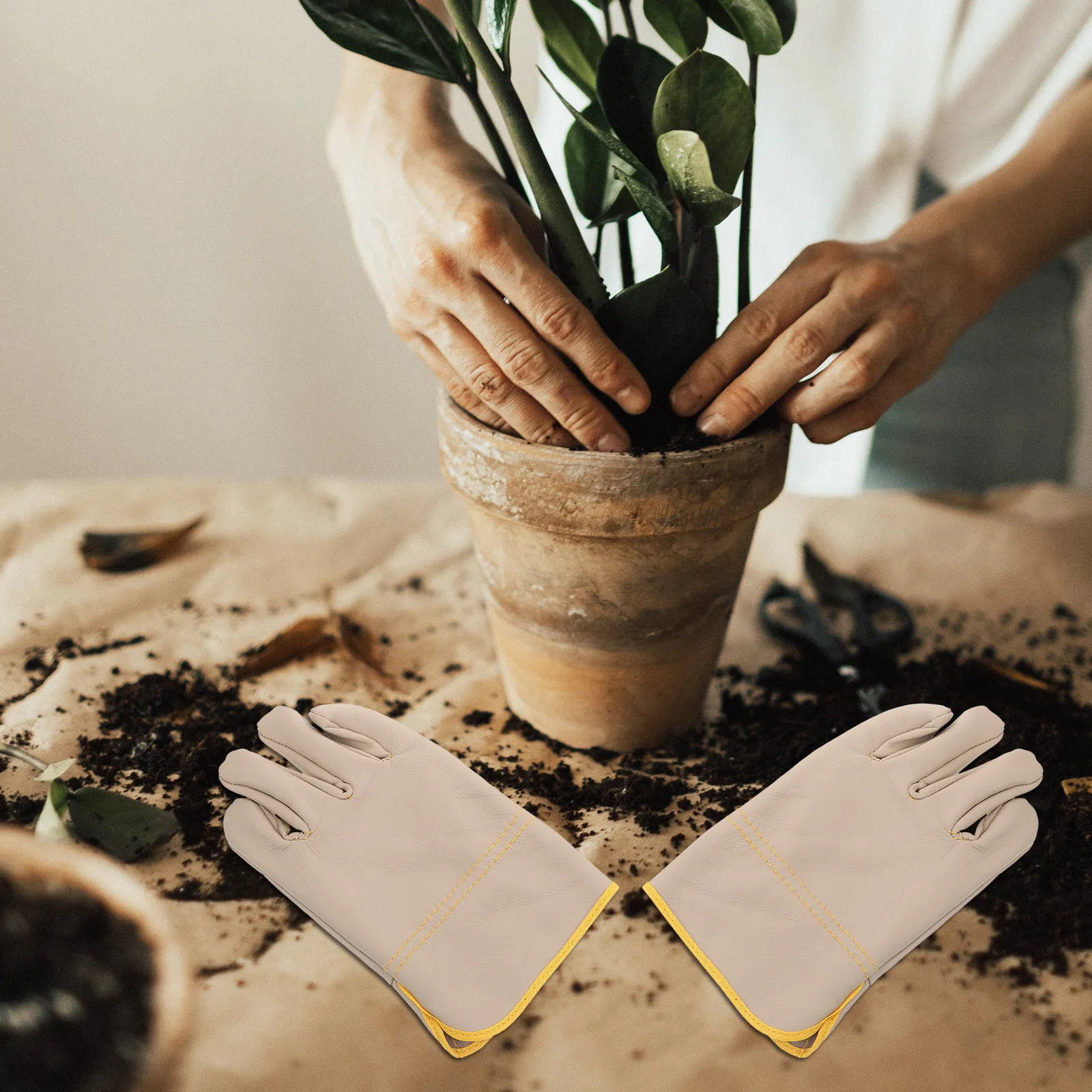 

1Pair Heat-Resistant Gloves Mens Work Durable Splash-Proof Cowhide Labor Protection Protective Working Gloves