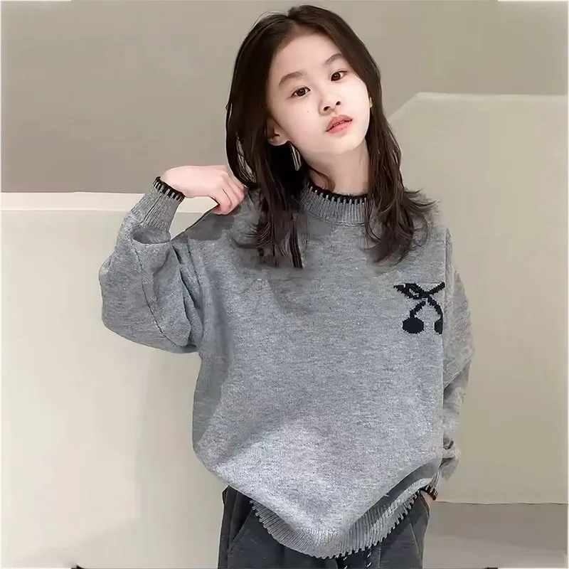 

Children's Simple Black Thread Collar Thickened Spring, Autumn and Winter Girls Cherry Knitted Sweater