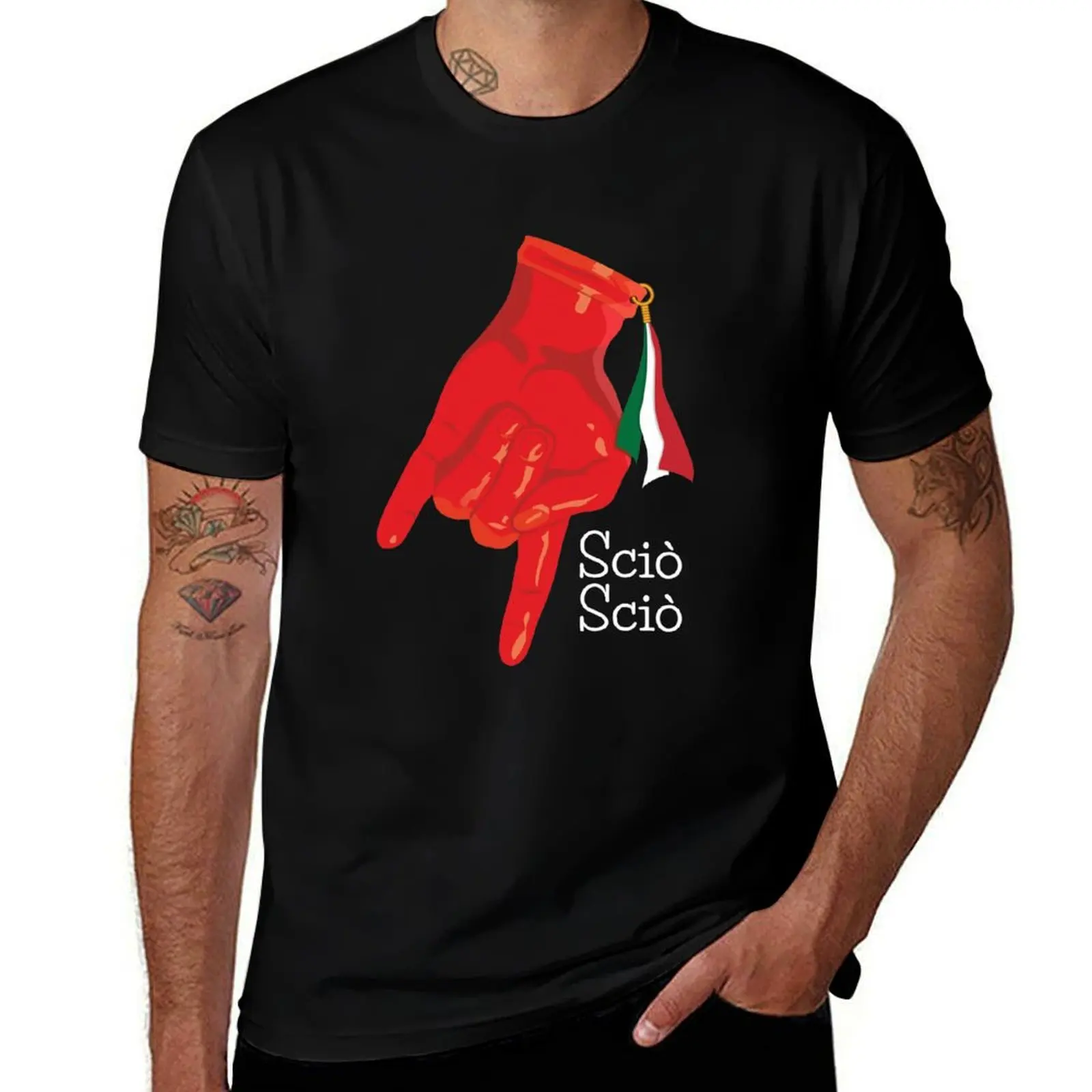 Funny Italian Lucky Charm Corna Mano Cornuta T-Shirt Big Size Crew Neck T-Shirt