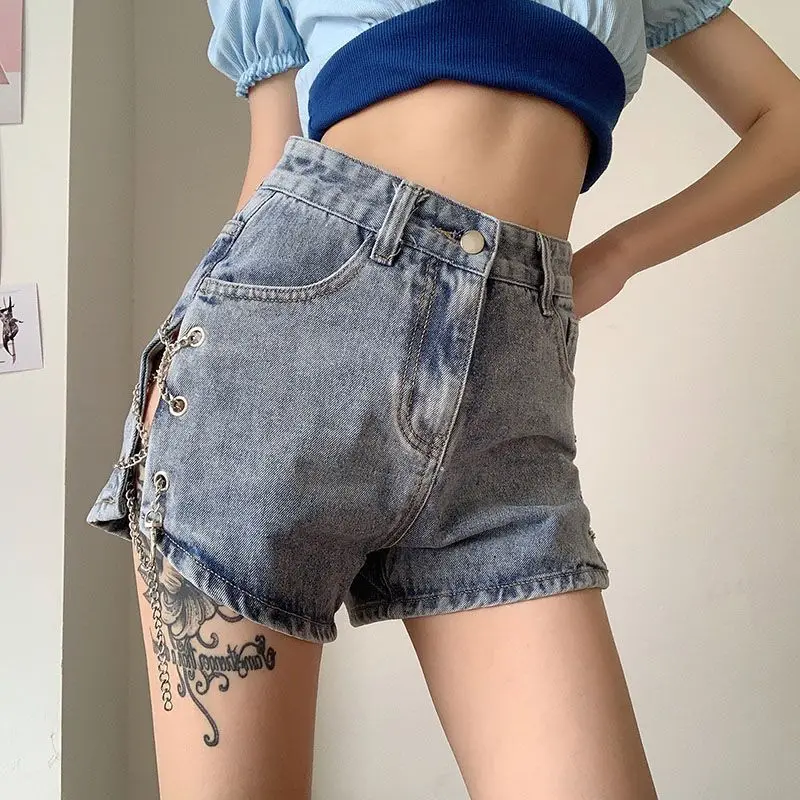 Women's Hollowed Out Denim Shorts, Fashionable Chain Design, Hong Kong Style, High Waisted, Long Leg, Hot Pants, Summer