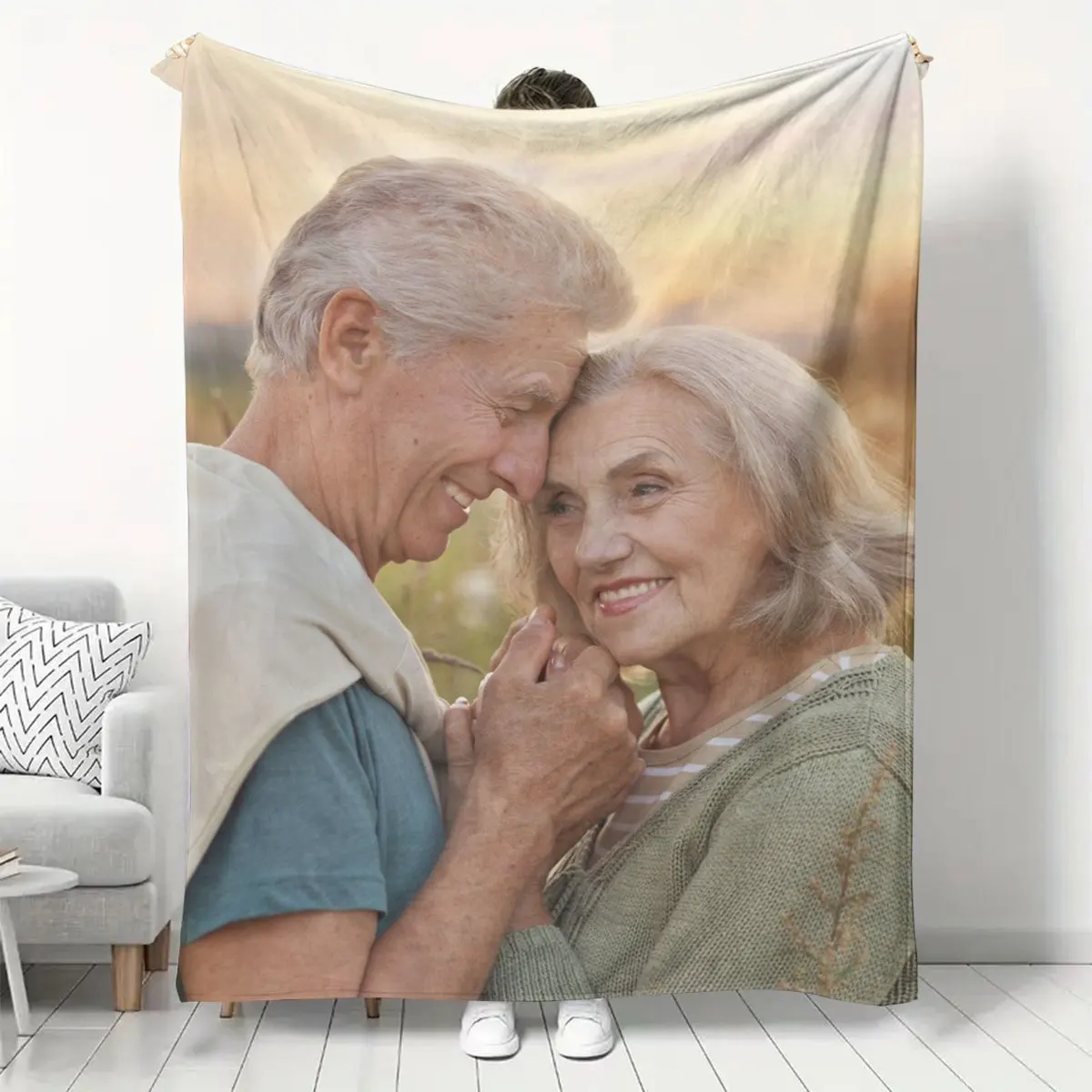 1 Piece of Customized Blanket Products for Family, Parents and the Elderly, Customized Mattress Blanket with Pictures, Suitable for Sofa, Bed, Office, Car and Outdoor Travel - Halloween, Thanksgiving,