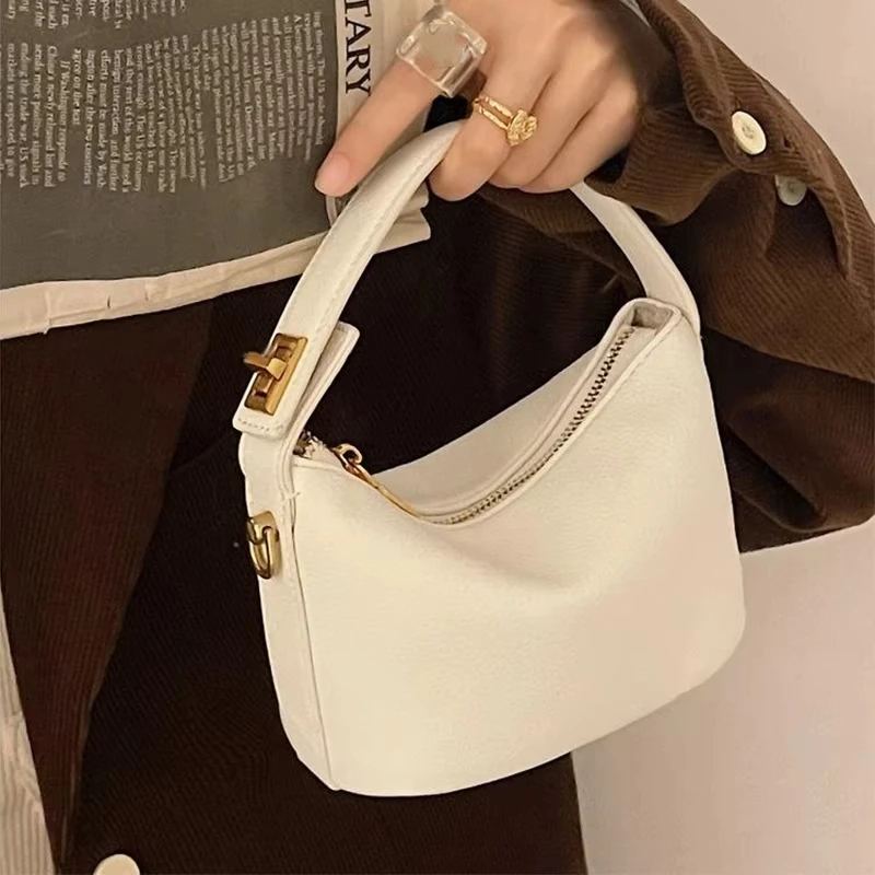

Luxury Niche Small Square Bag Lychee Pattern Fabric Comfortable Soft High Quality Leather Casual Simple Elegant Crossbody Bag