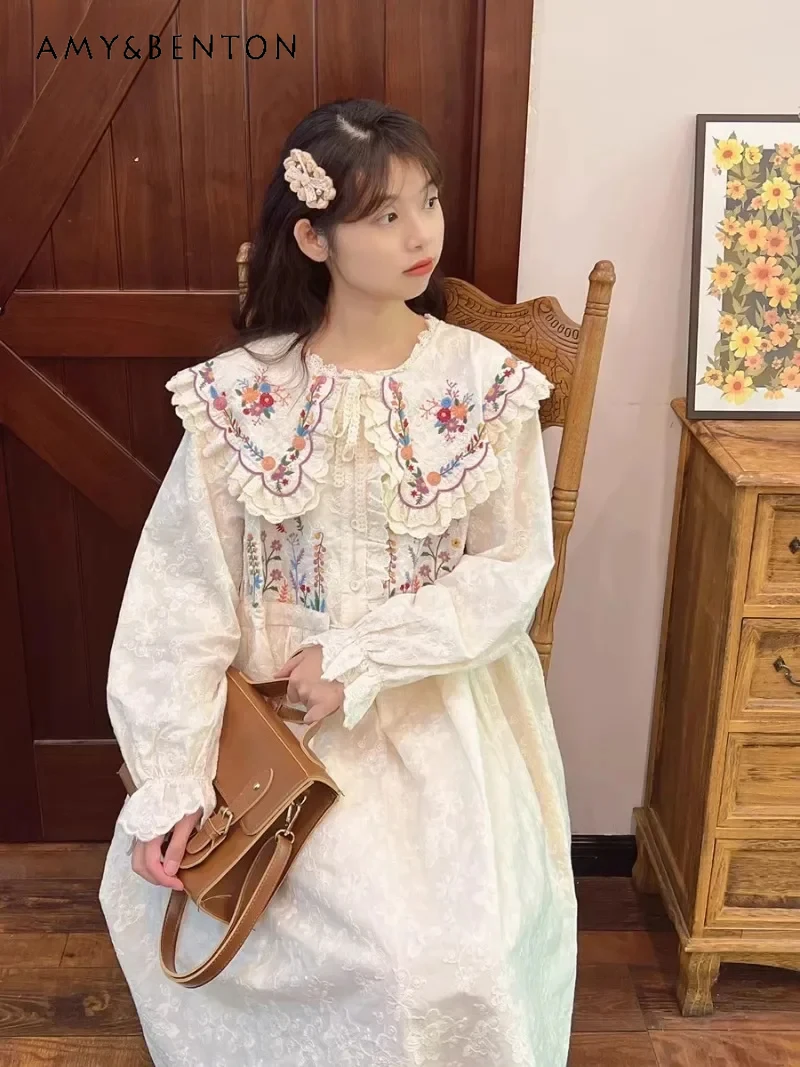 

2024 Mori Retro Pastoral Embroidery Large Lapel Neck Long Sleeve Medium and Long Lace Temperament Dress For Women