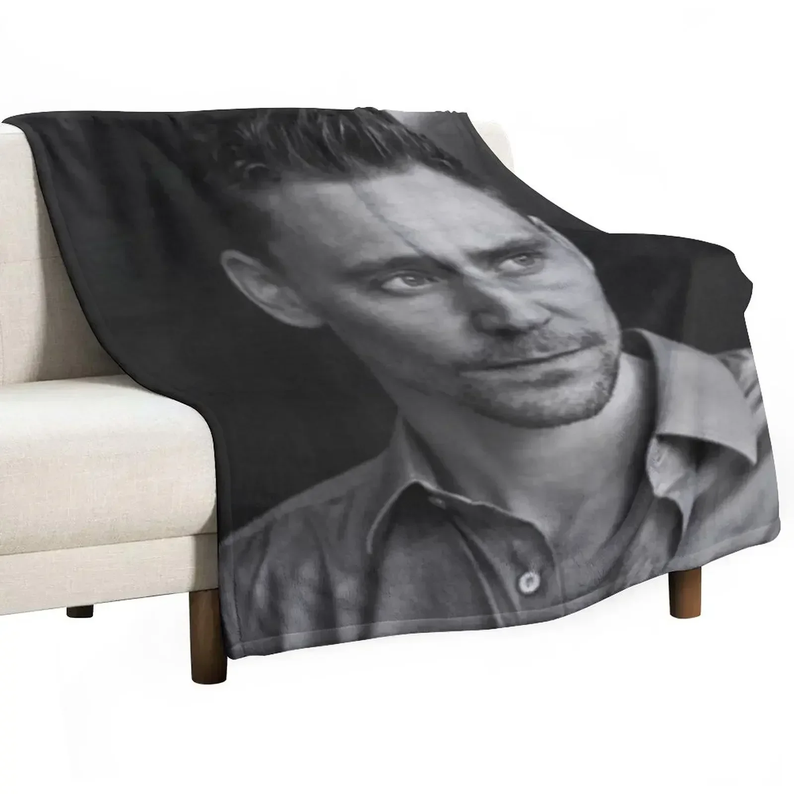 

Tom Hiddleston Throw Blanket Sofa Quilt Personalized Gift Polar Winter beds Blankets