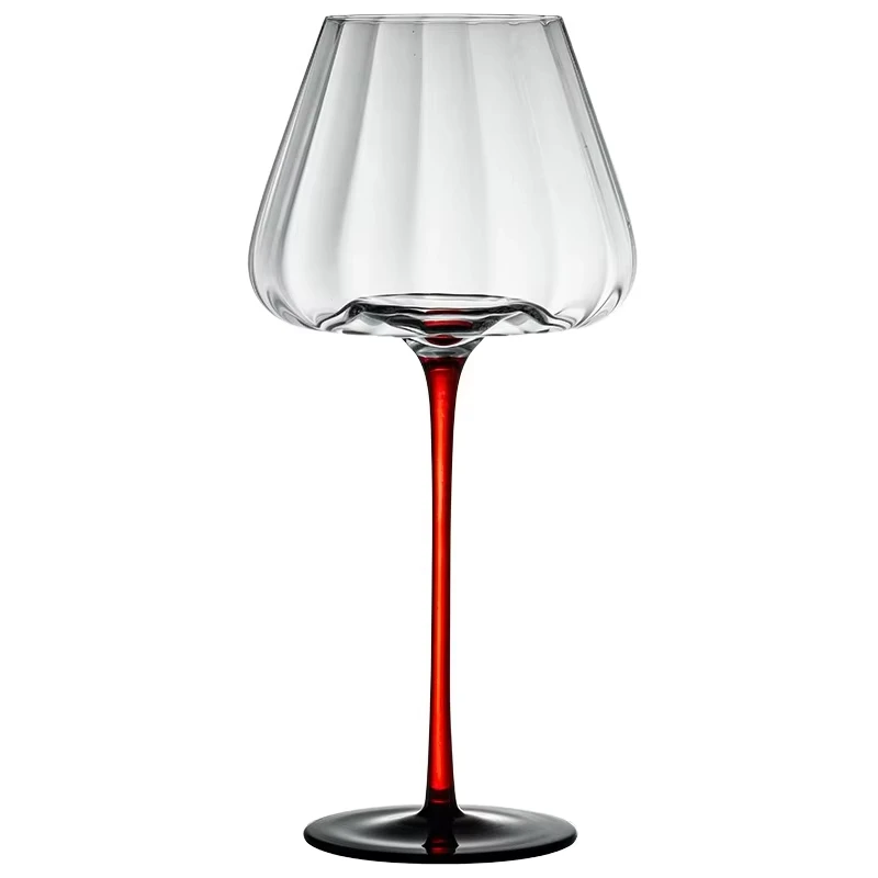 700ml Bordeaux Wine Glasses Large Capacity Striped Red Rods Crystal Goblet Prismatic Design Household Reducing Wine Cup