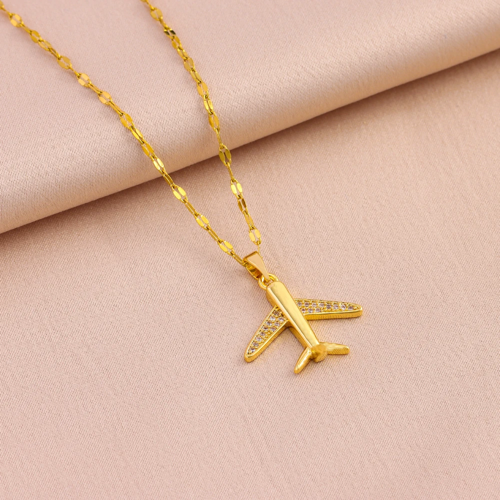 New Fashion 18K Gold Plated Airplane Pendant Necklaces For Women Trendy Female Stainless Steel Clavicle Chain Jewelry Wholesale