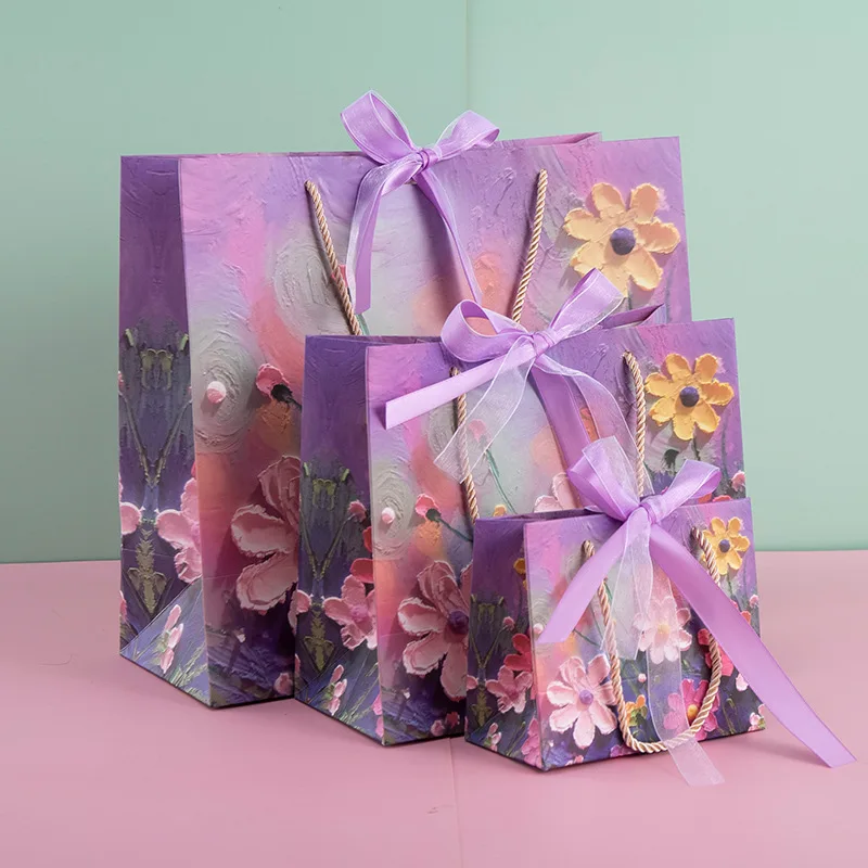 1 Stück Lila Blume High-End-Geburtstagsgeschenktüten Festival Verpackung Taschen Handtaschen Schöne Geschenktüten Papiertüten Partygeschenke