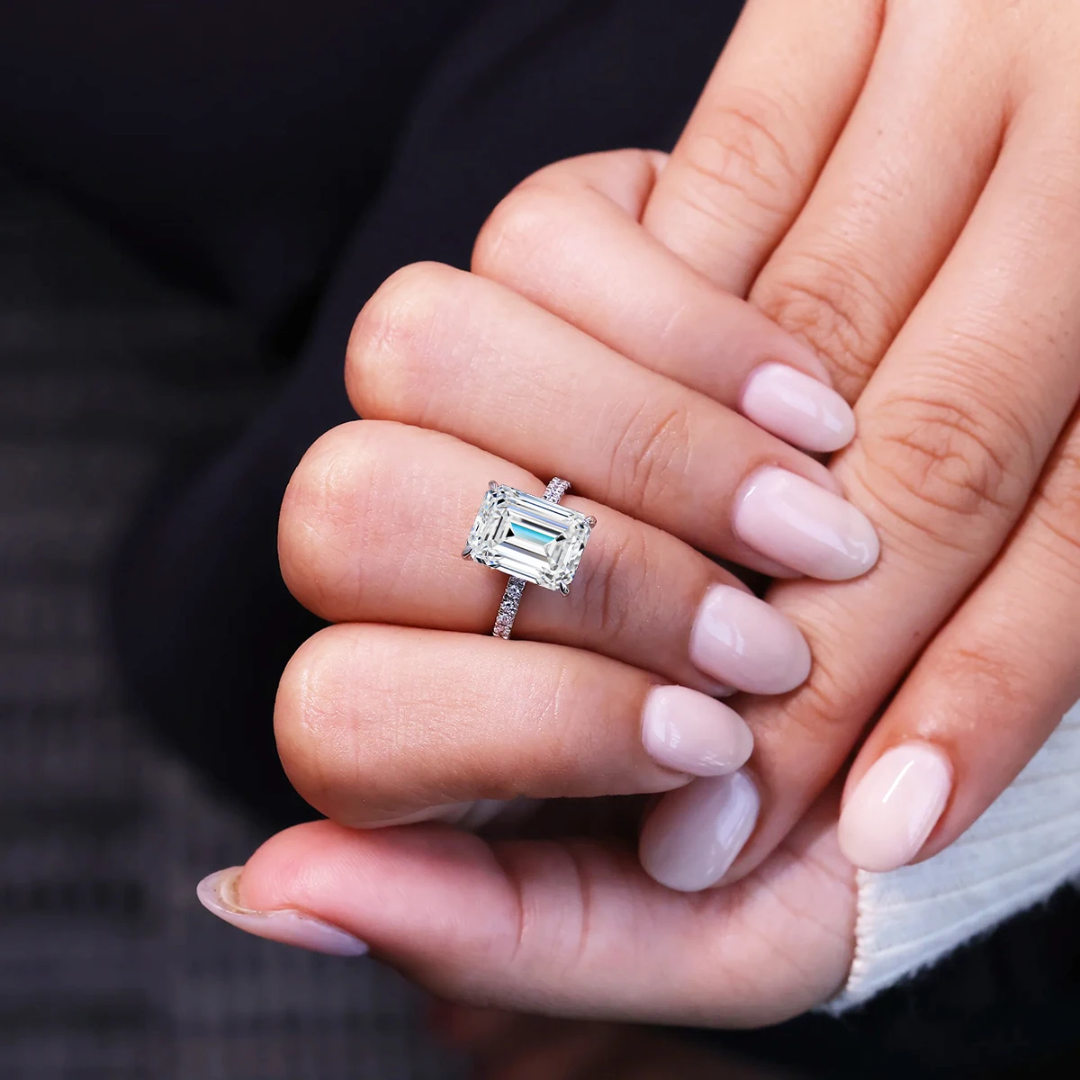 Klassische 3-Karat-Moissanit-Ringe im Smaragdschliff für Damen, D-Farbe, VVS1, echtes 925er Sterlingsilber, Verlobungs-, Hochzeits- und Party-Schmuck. – Detail 6