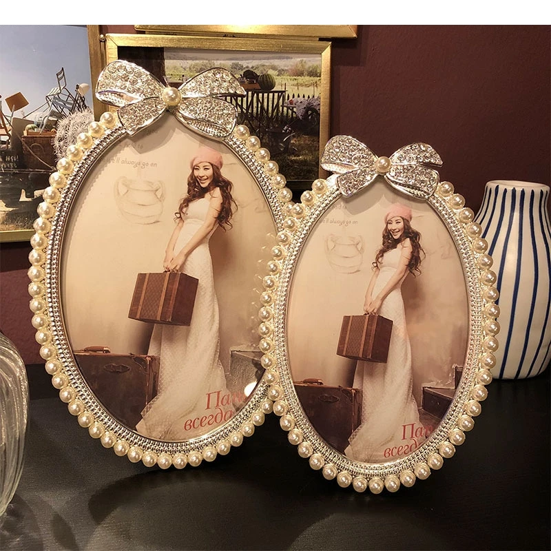 Figures Portrait Framed Art Imitation Pearls Photo Frames Modern Decor Silver Bow-knot Oval for Picture Desk Decoration