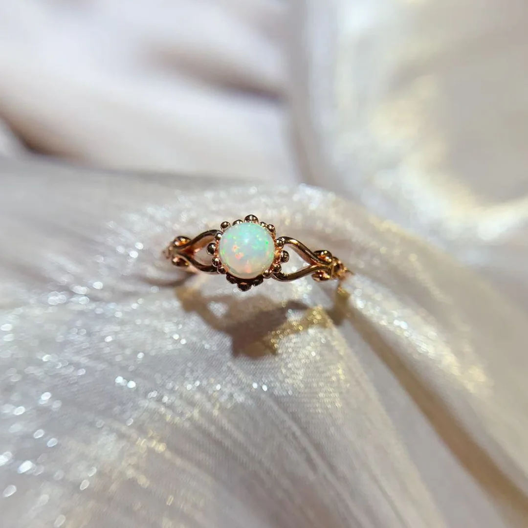 Vintage Natural Opal Ring 5*5mm S925 Pure Silver Fashion Jewelry Colorful Changes Gem Sophisticated Fashion Jewelry