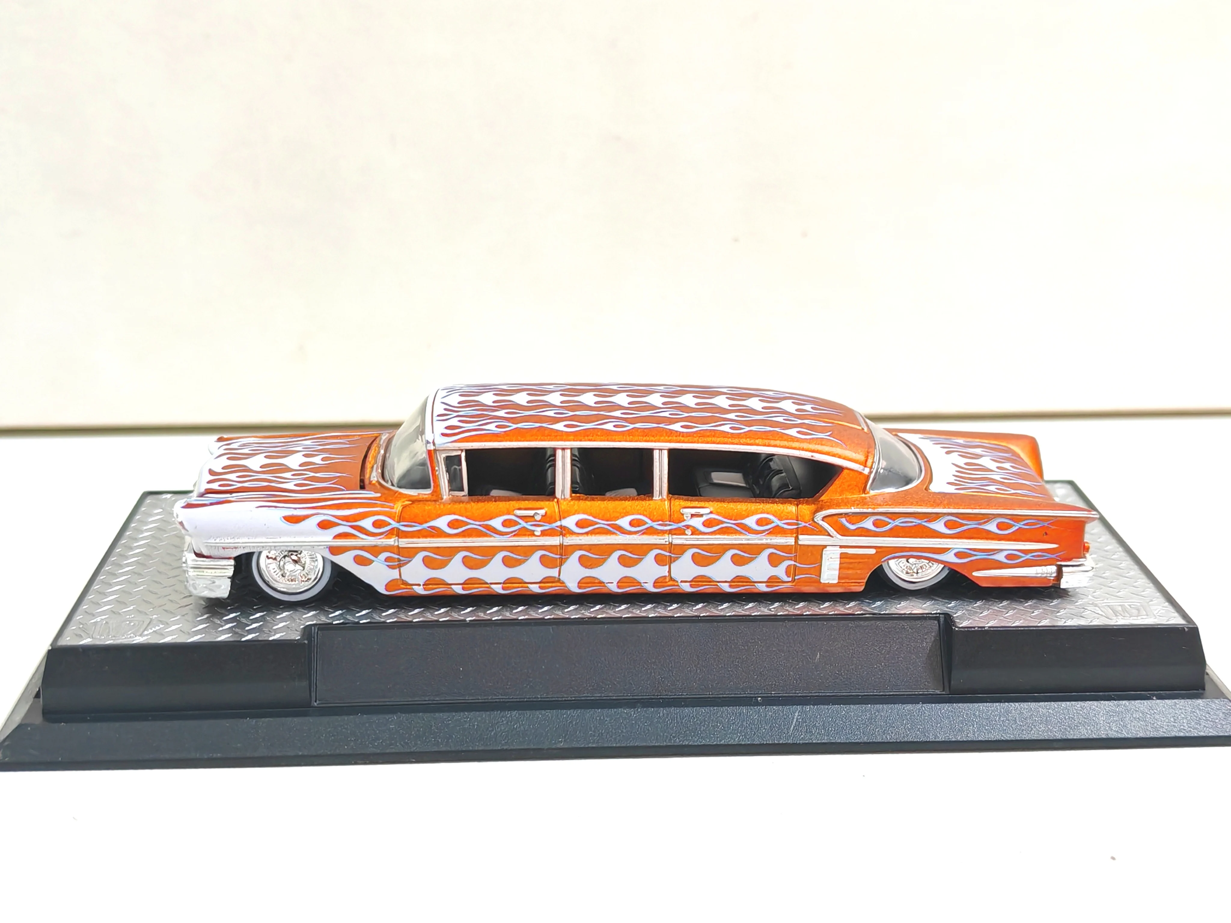 M2 Machines 1/64 Extended edition  Car model toy
