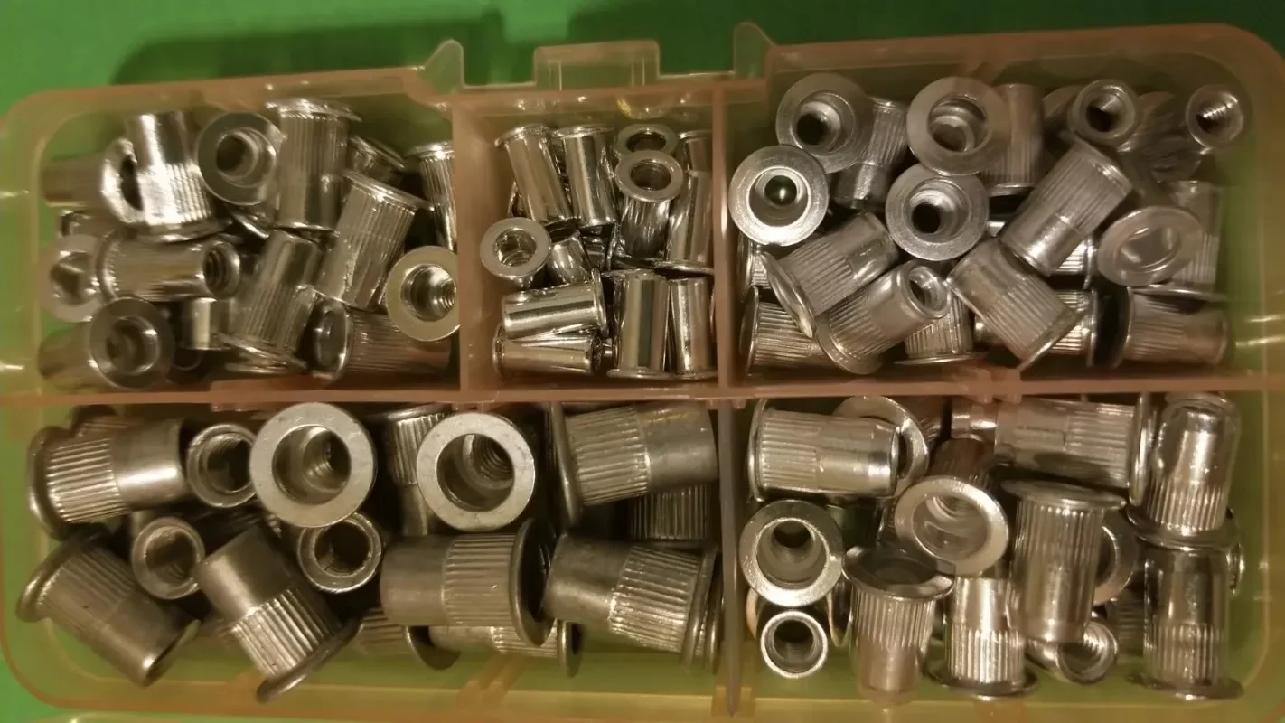 100PCS Aluminum Rivnut Flat Countersunk Head Rivet Nut Insert Rivnut Nutsert 6-32 8-32 10-24 10-32 1/4-20
