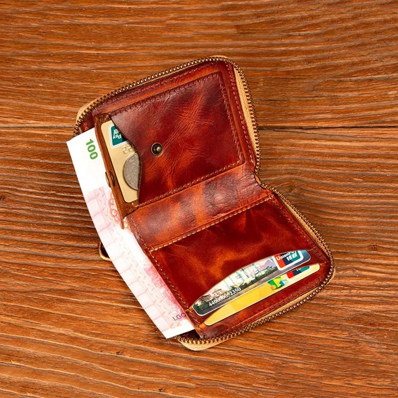 The first layer of leather zippers for men and women short wallet leather hand-painted retro wallet card vertical.