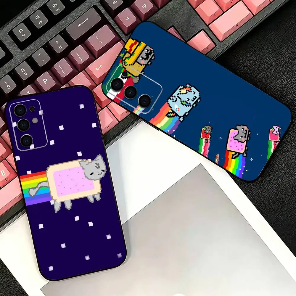 Забавный чехол для телефона с милым котиком Нянс для Samsung S26,25,24,21,22,21,20,10,9,8,7,6,Ultra,Plus,Fe, Lite, черный.