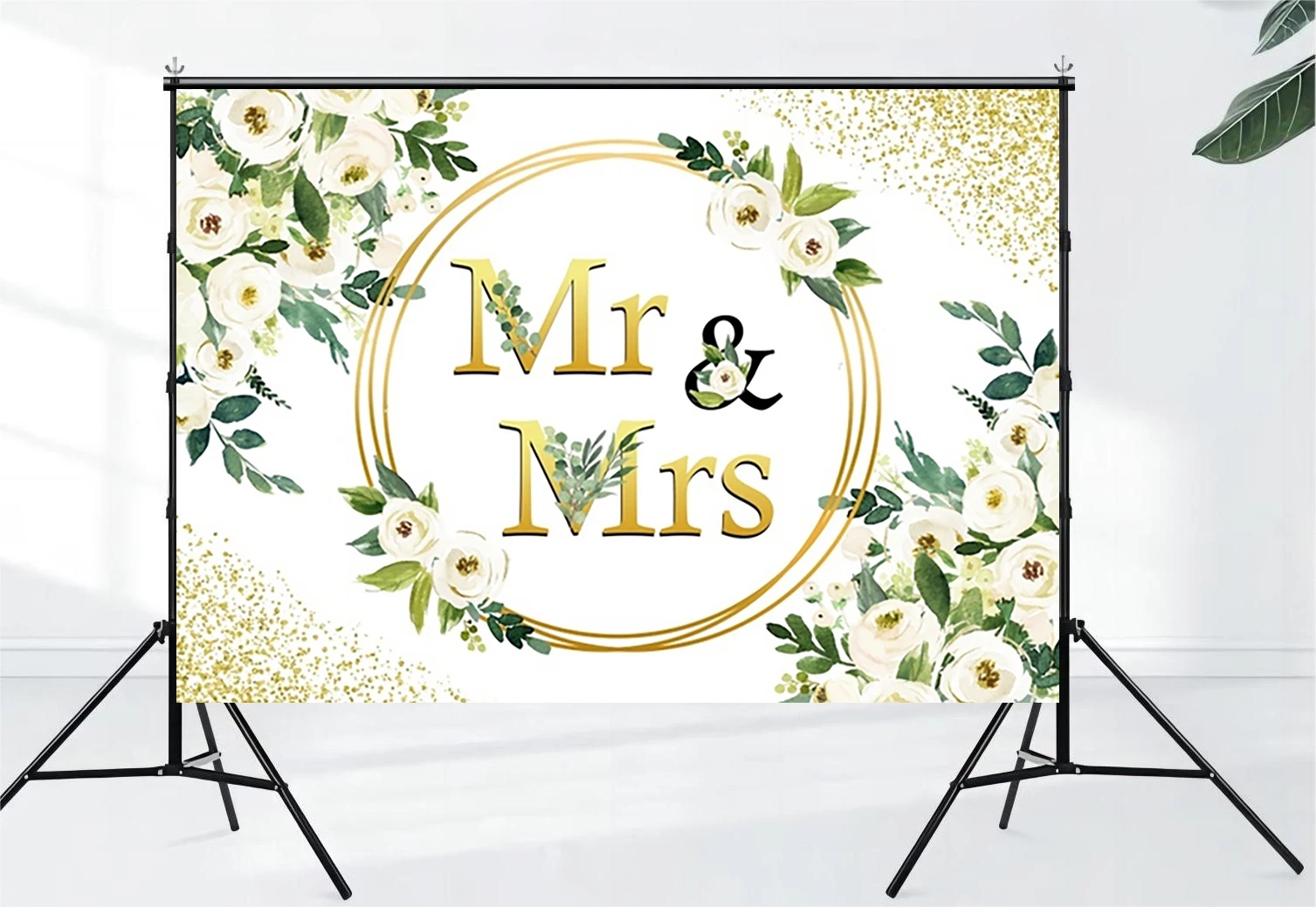 Mr.&Mrs. Flower Bride Shower Background Mr. Mrs. Wedding Theme Photo Background Wedding Bride Engagement Photography Background