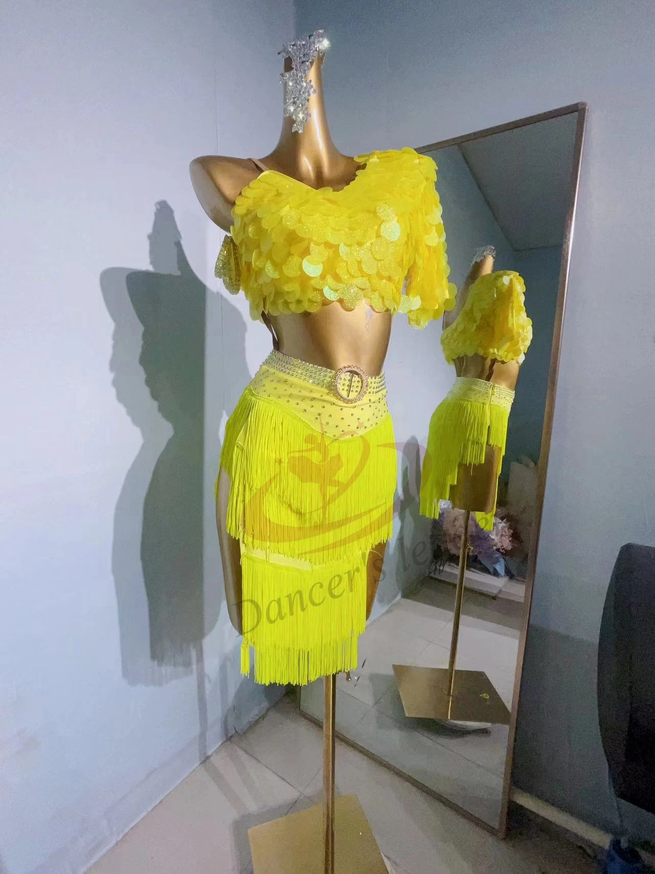 مسابقة الرقص اللاتينية الراقية فستان مخصص الترتر شرابة نمط رومبا تشاتشا تانجو أداء فستان أسود لحمام السباحة