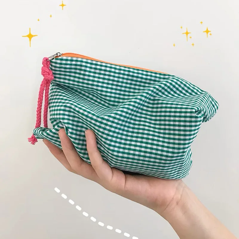 Fashion Plaid Makeup Bag With Zipper Cotton Organizer Pouch Large Capacity Cosmetic Bag Portable Storage Bag Women Simple Purse