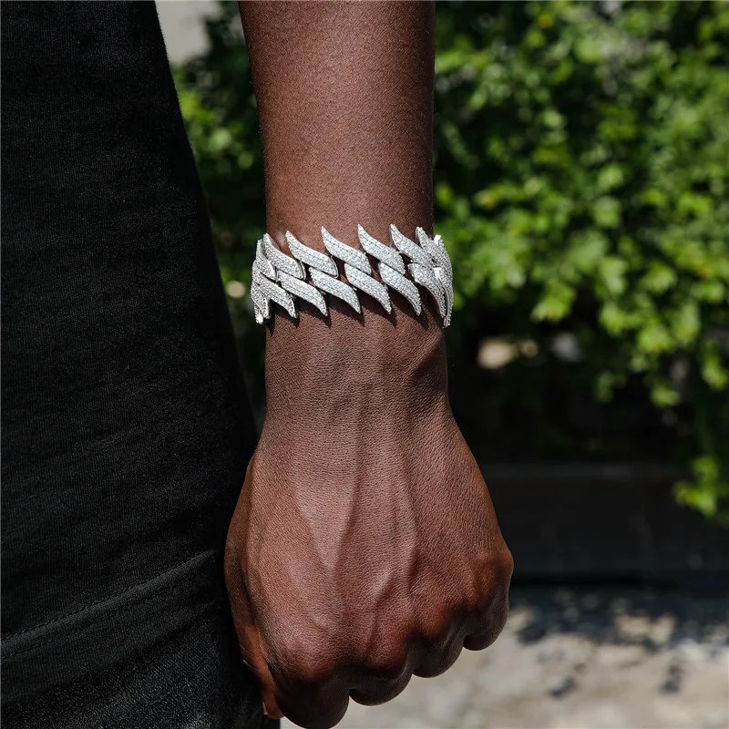 

Mens Spike Bracelet 29mm Prong Chain with Box Buckle Iced Out Cubic Zirconia Hip Hop Rapper Luxury Jewelry Gift Party