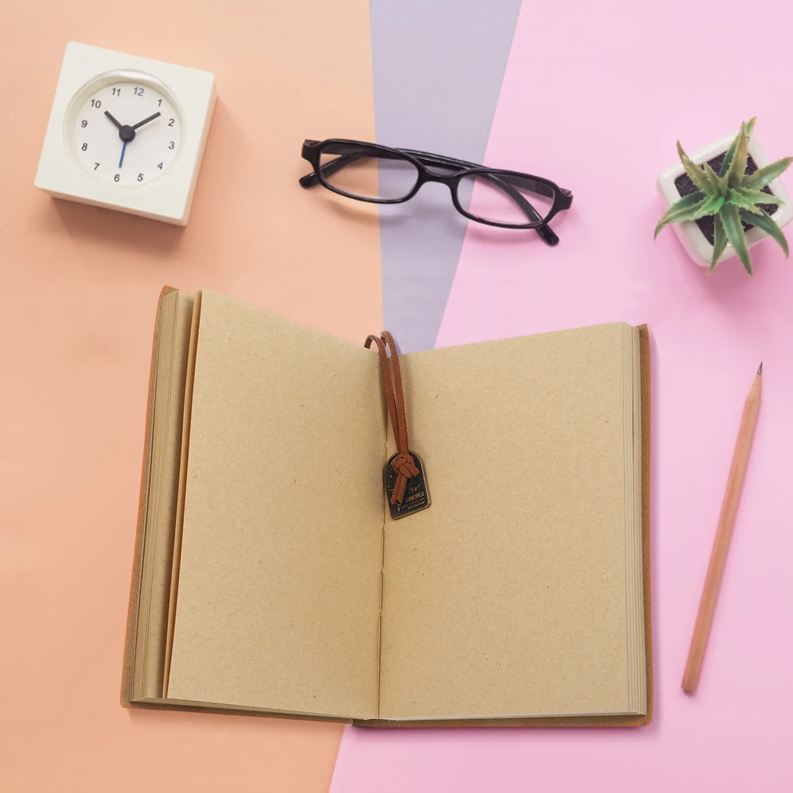 

Винтажный блокнот из искусственной кожи, компактный, пустой, портативный, для ежедневных записей, путешествий, рисования, в ретро-стиле, для женщин и мужчин