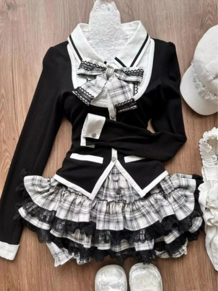 

New Korean Cute Two Pieces Set Women Contrast Sweet Bow Patchwork Cardigan + Y2k Aesthetic Mini Plaid Cake Skirts Grunge Outfits