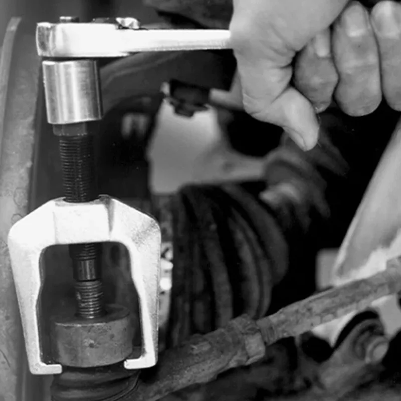 Multifunctional ball head removal tool Car ball head remover Lower swing arm Cross-tie rod ball head remover