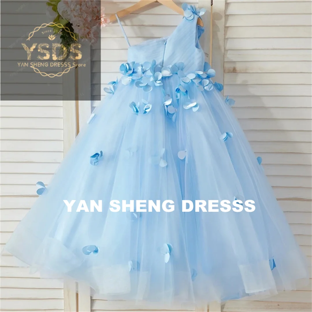 Customized Flower Girl Dresses Sky Blue Petals And Flowers Single Sleeveless For Wedding Birthday Party Banquet Princess Gowns