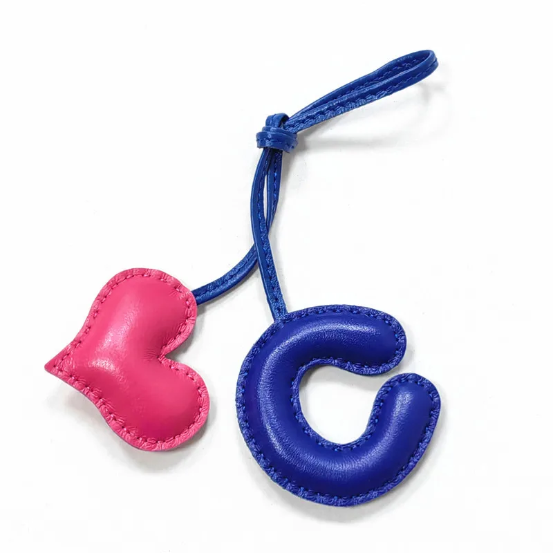English Letter A B C D E F With Love Heart Leather Keychain Name Pure Hand-Stitched Ladies Women Bags Backpack Pendant Charm DIY
