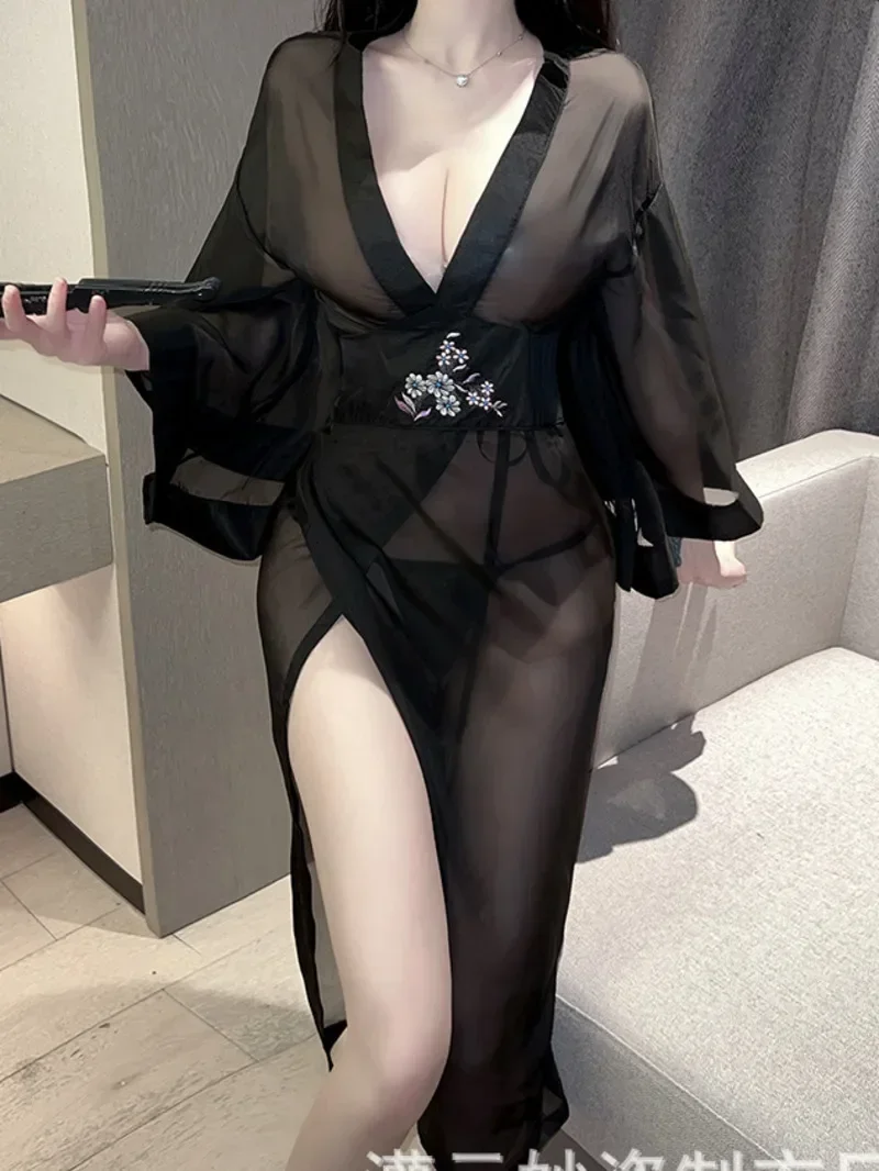 ตาข่าย Sheer Robe เซ็กซี่โปร่งใสสไตล์โบราณชุดยาวปัก Hanfu ชุดชุดฤดูใบไม้ร่วง Office Lady Tops