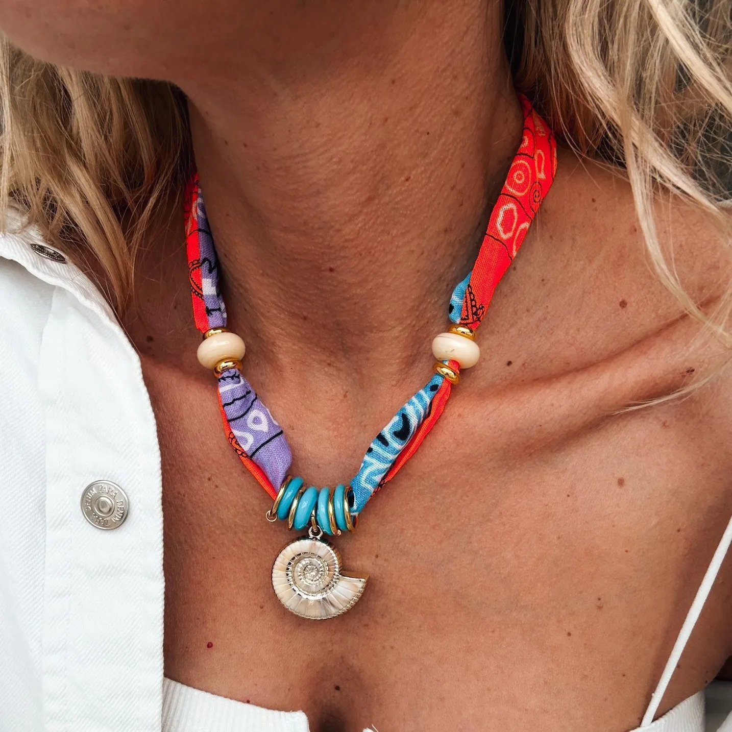 Collar de pañuelo colorido para mujer con conchas marinas, collar de bandana de verano, collar de océano, joyería bohemia para vacaciones en la playa