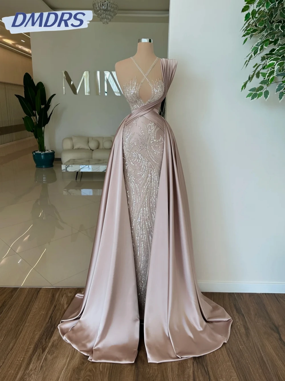 

2026 Exquisite Beaded Satin Evening Dress Elegant Charming Straight Long Prom Dresses Cutomized One Shoulder Wedding Party Gown